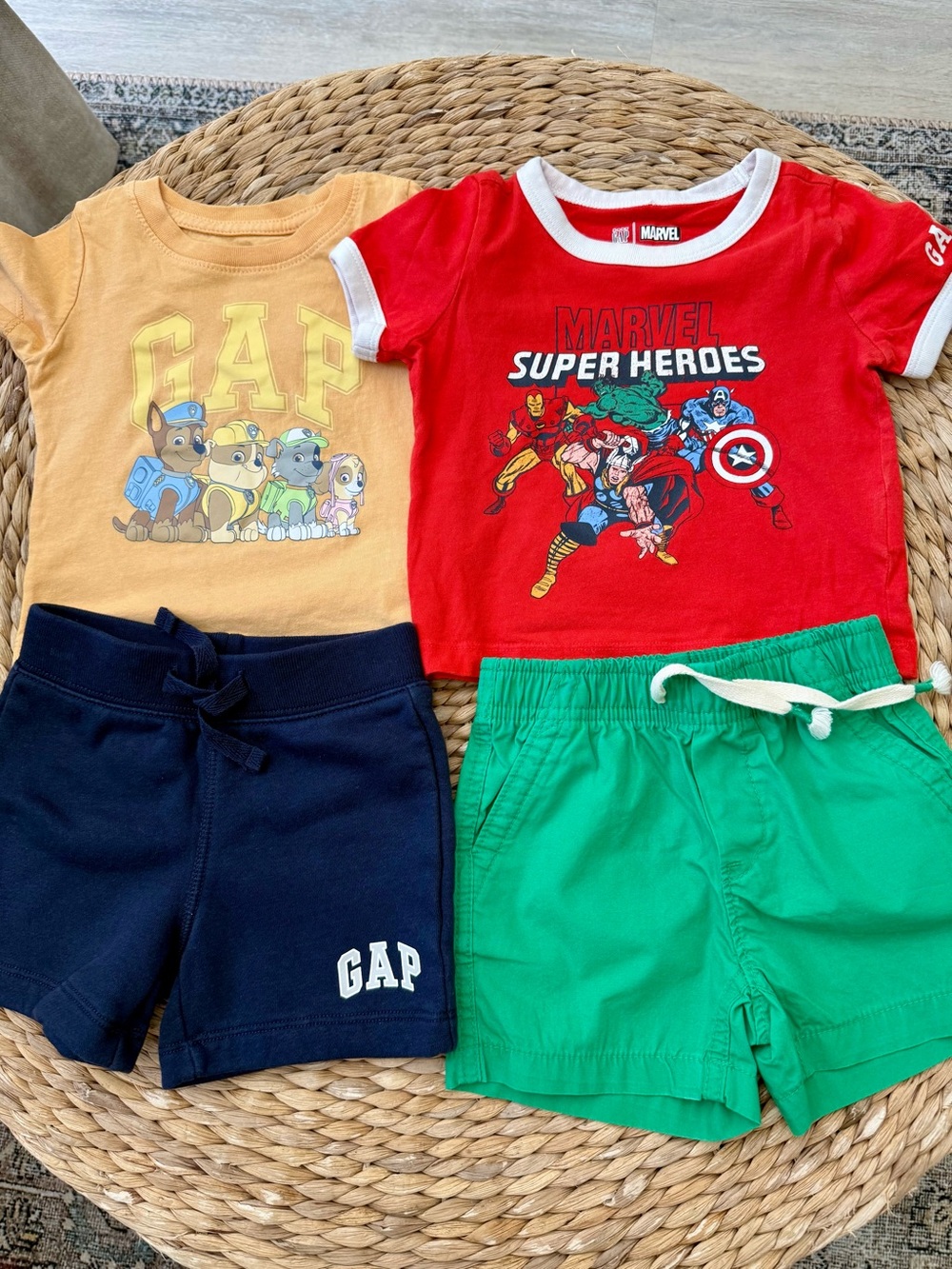 Gap Baby Boys Lot Sz 12-18 Months Marvel and Paw Patrol